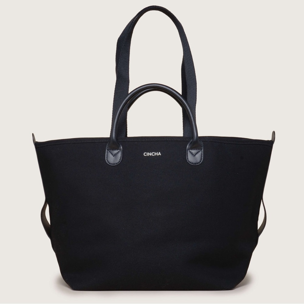 NWOT CINCHA THE CANVAS GO TOTE JET BLACK